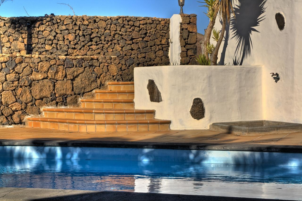 Villa Timanfaya Тинахо Экстерьер фото